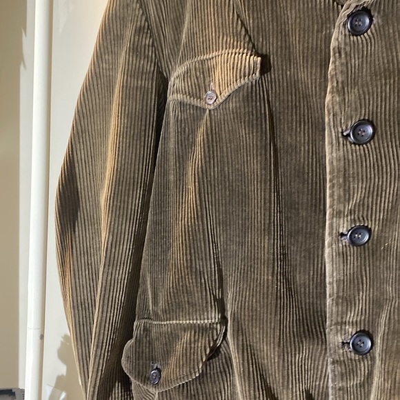 Oversized Corduroy Jacket 🖤 - Picture 3 of 6